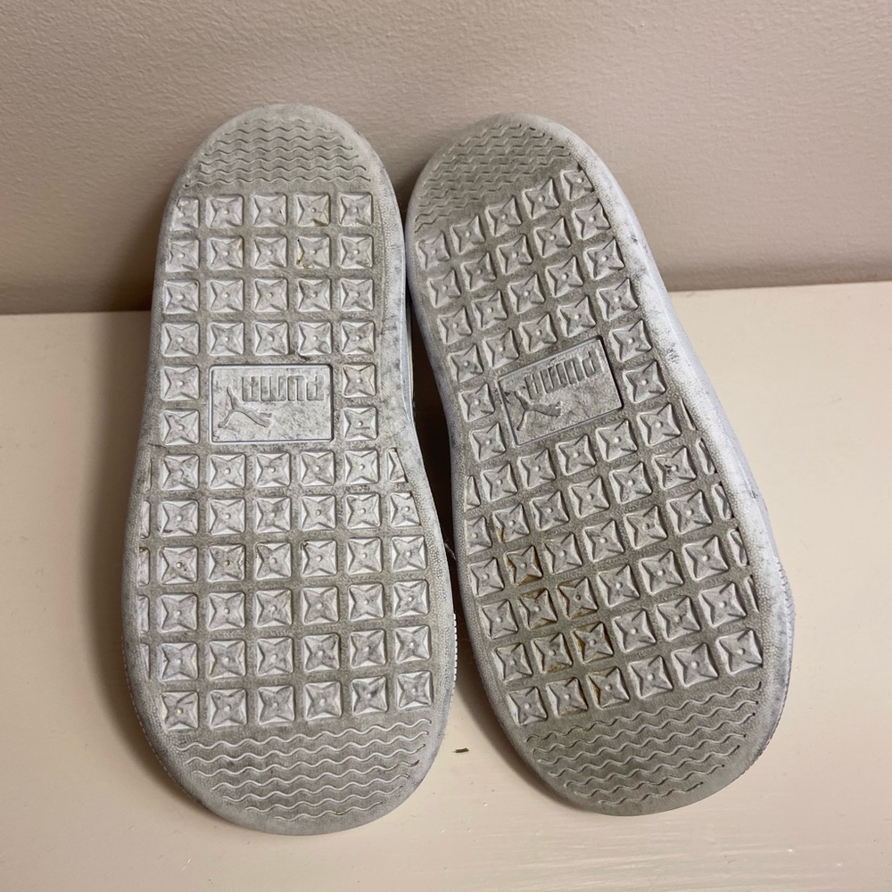 Puma Shoes - Picture 5 of 5